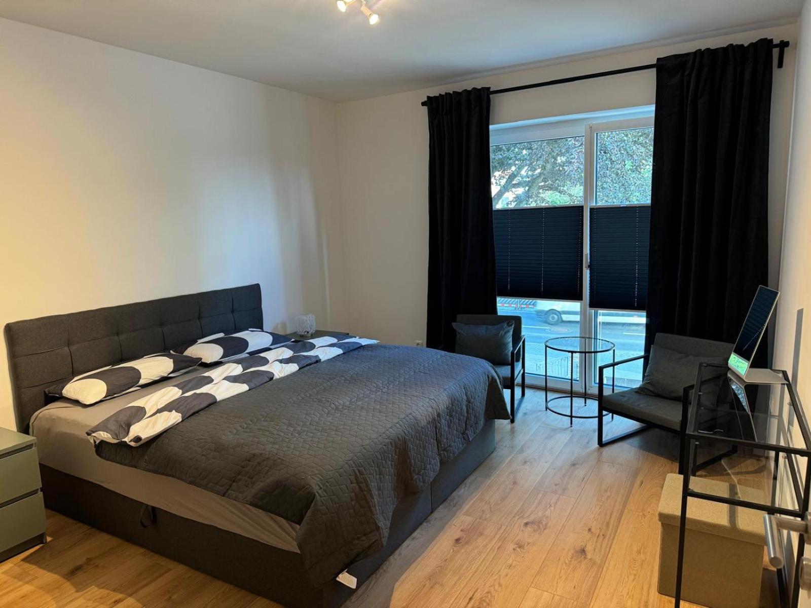 Moderne Mit Balkon 1 * Lübeck