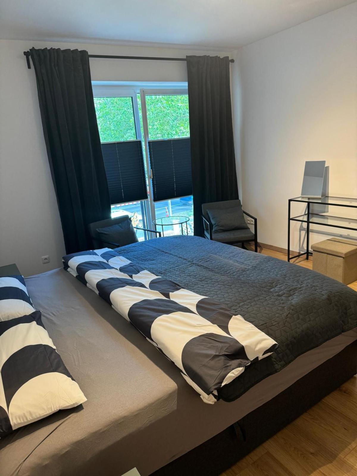 Moderne Mit Balkon 1 Apartment Lubeck